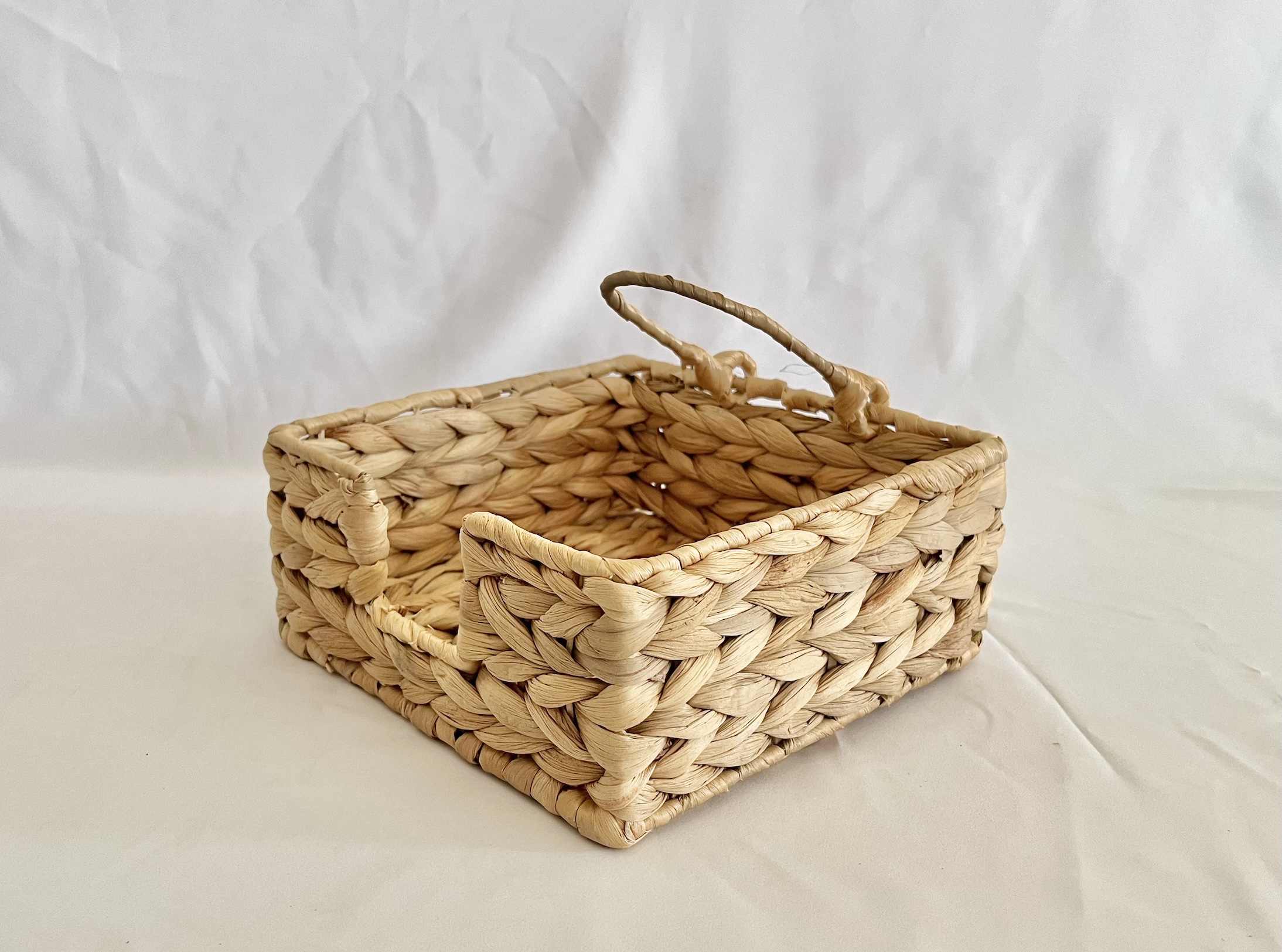 Hyacinth Napkin Holder with Clip