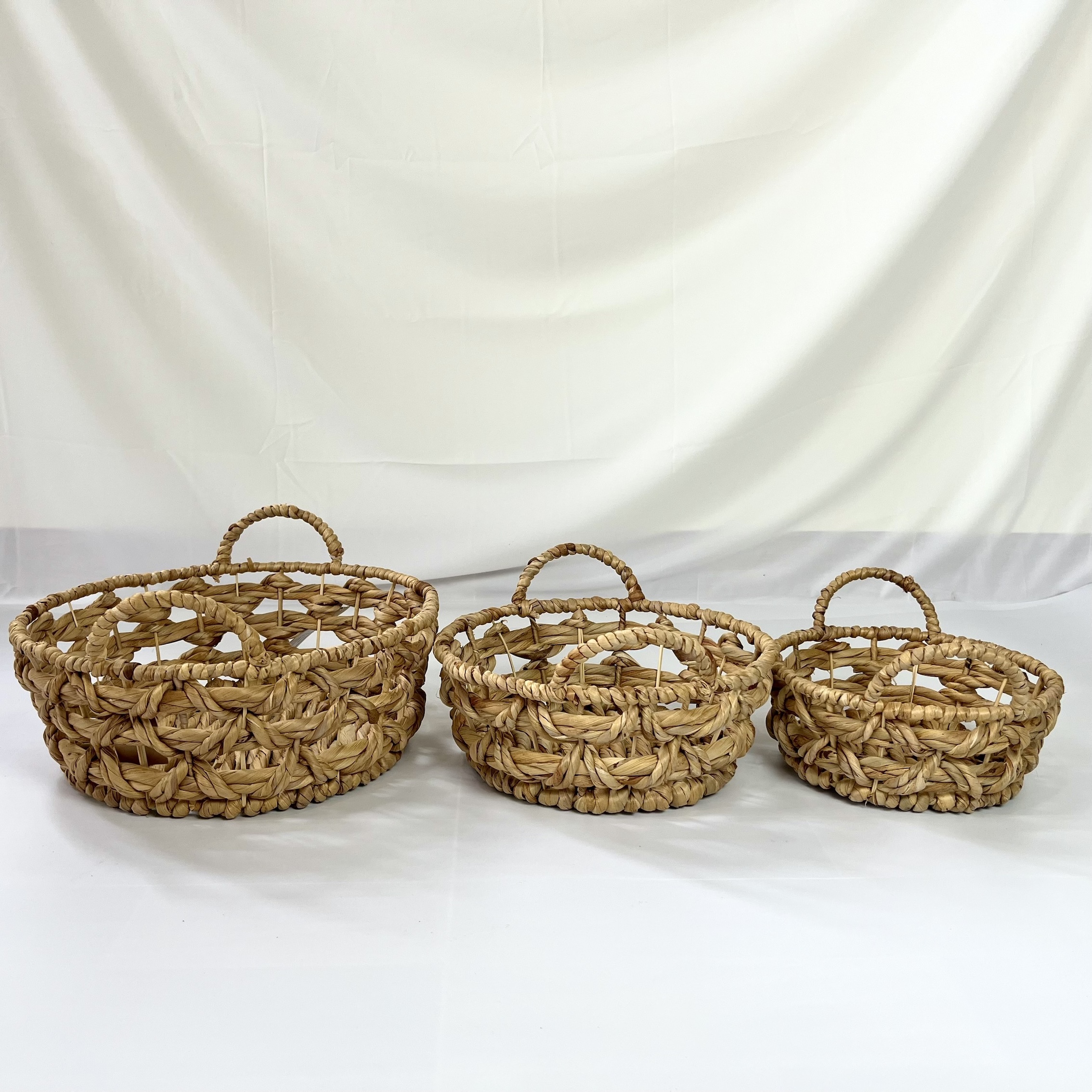 Set of 3 Round Hyacinth Trays