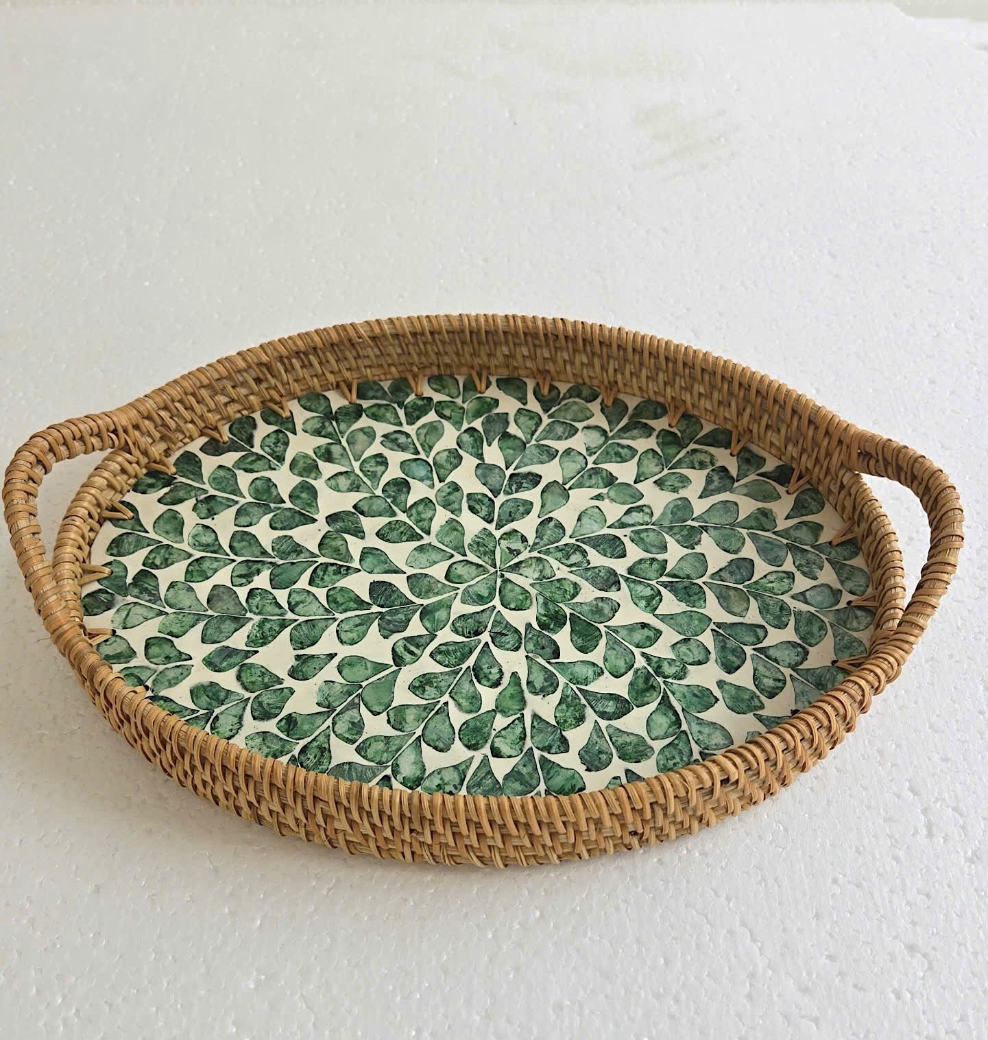 Round Rattan Tray With Patterns